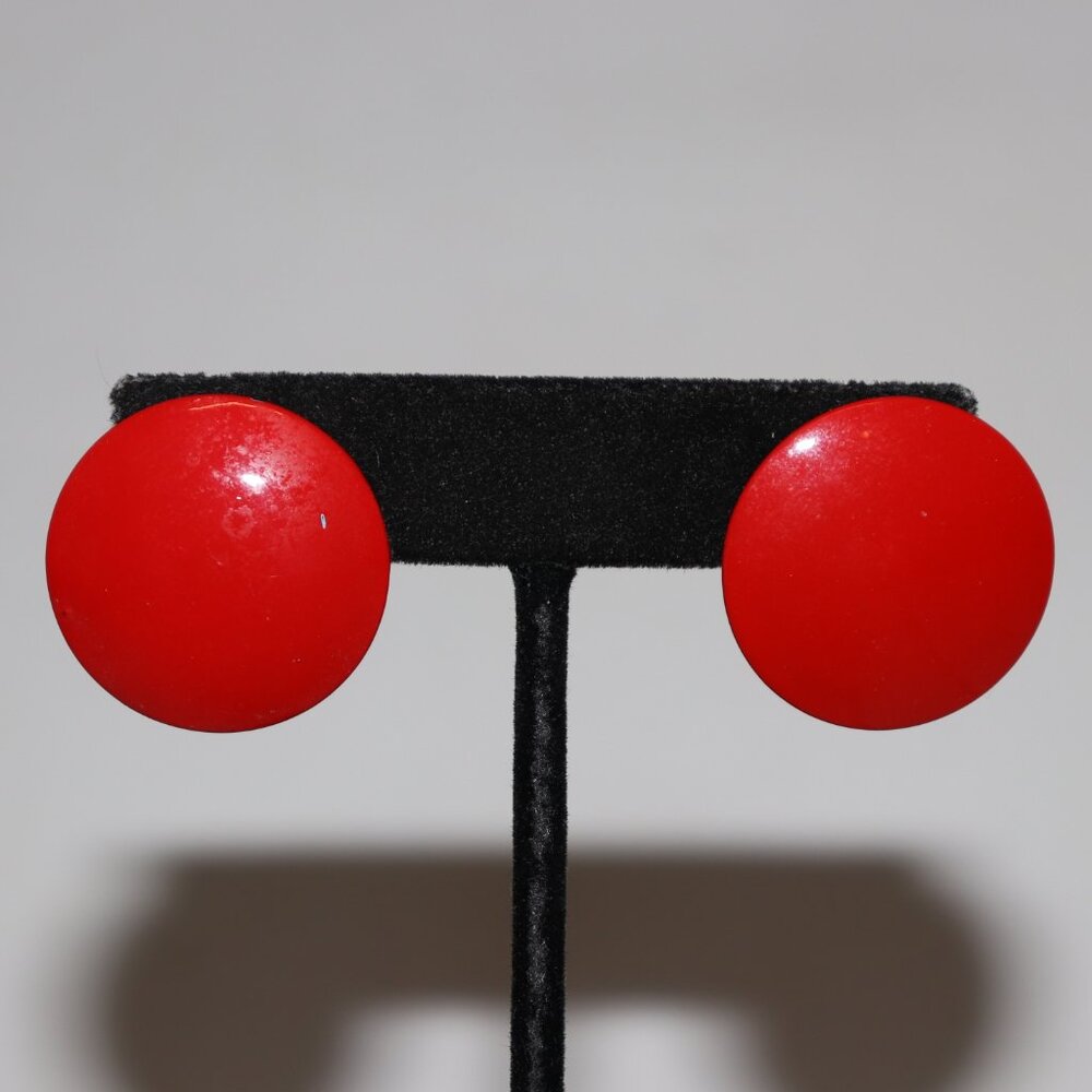 ❤️✨ Retro Red Circle Metal Post Earrings · 1" Tall · bold mod vintage